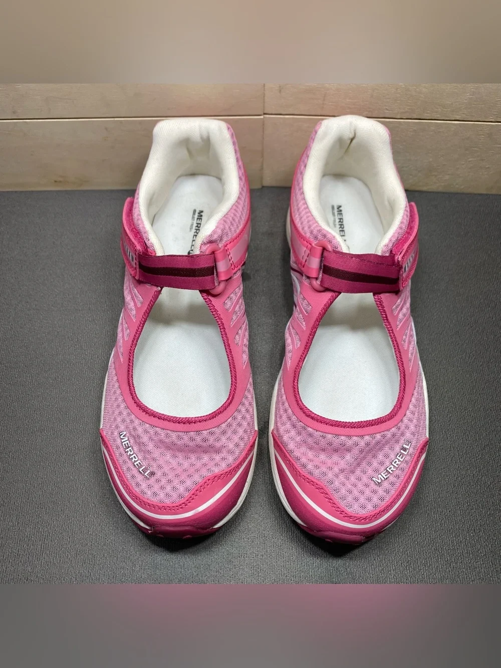 Merrell Honeysuckle Mary Janes Pink White Girl's Youth Size 4.5 Shoes